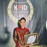 Mahasiswa KPI UIN Gus Dur Tunjukkan Kualitas di Dunia Penyiaran, Raih Nominasi Presenter Televisi Pria Terbaik KPID Jateng 2025   