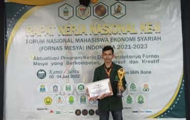 Dua Mahasiswa IAIN Pekalongan Raih Juara Lomba Karya Tulis Ilmiah Tingkat Nasional