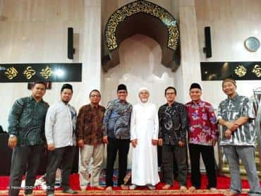 Guru Besar UIN Gus Dur Pekalongan Lakukan Penelitian di Islamic Union Tentang Kehidupan Muslim Hongkong