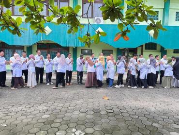 Suasana Hangat Idulfitri Warnai Apel Perdana Pasca Lebaran UIN Gus Dur Pekalongan