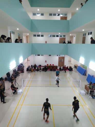 Hari Pertama Porseni, FEBI dan FTIK Bersaing di Cabor Bulu Tangkis