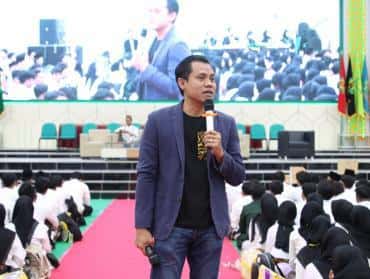 UIN Gus Dur Bekali Mahasiswa Baru untuk Perbanyak Literasi      