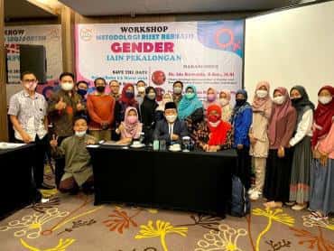 Dorong Produktivitas Riset Gender, PSGA IAIN Pekalongan Gelar Workshop Metodologi Penelitian Bagi Dosen