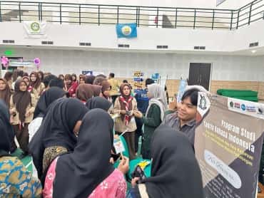 Semarak Campus Tour UIN Gus Dur: Siswa Eksplorasi Stand Prodi Expo pada Hari Kedua