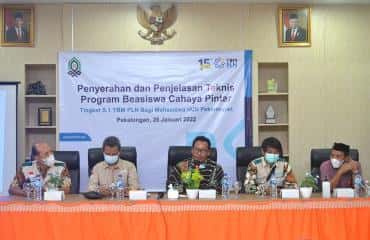 Beasiswa Cahaya Wujudkan Generasi Cahaya Pintar yang Cerdas dan Kreatif