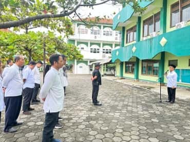 WR II Buka Apel Pagi UIN Gus Dur: Ajak ASN Bekerja Fokus dan Tuntas