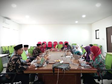 Tingkatkan Pelayanan, WR III UIN Gus Dur Gelar Rapat Koordinasi dan Evaluasi Akhir Tahun