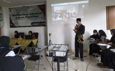 UIN K.H. Abdurrahman Wahid Pekalongan Jadi Tuan Rumah Forum Silaturahmi IKAHIMATIKA